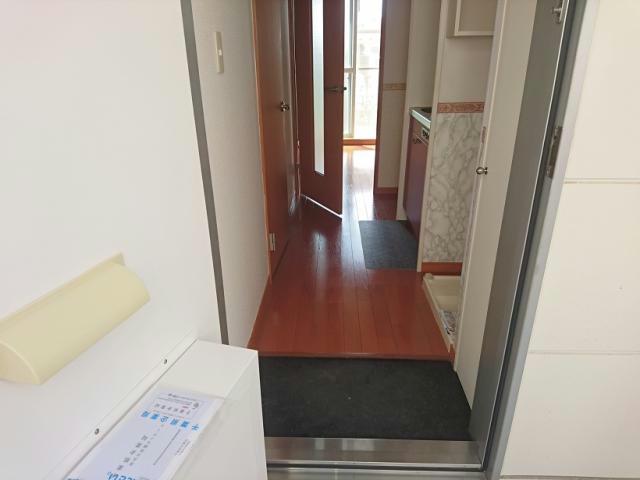 玄関　※別号室写真