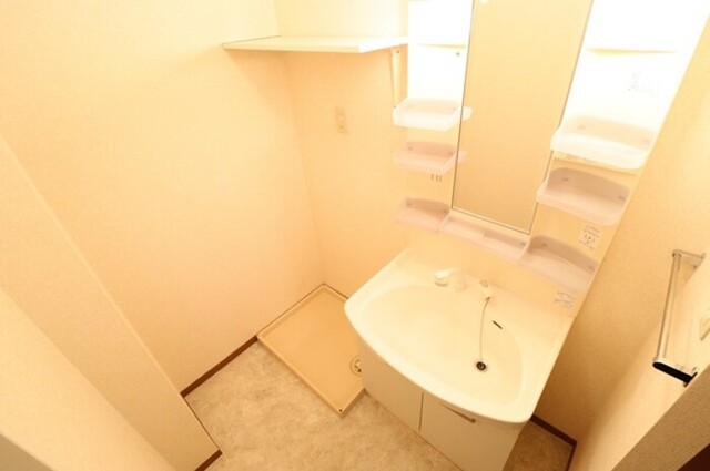 洗面設備　洗髪洗面化粧台