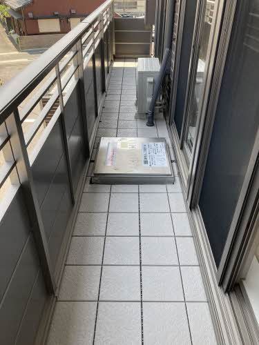 バルコニー　バルコニー