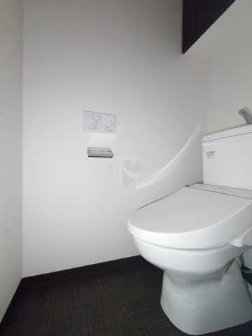 トイレ　CREVISTA高円寺