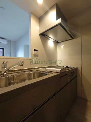 キッチン　別階層の参考写真になります。