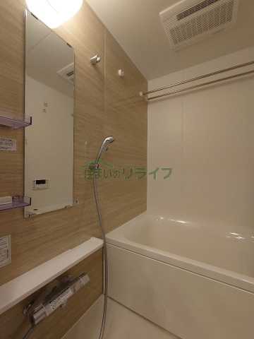 バス・シャワールーム　別階層の参考写真になります。