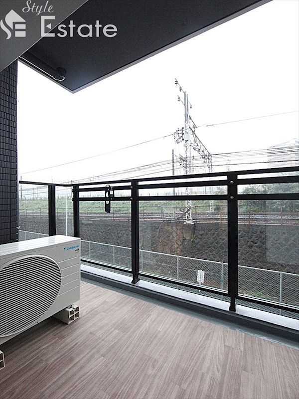 バルコニー　バルコニー