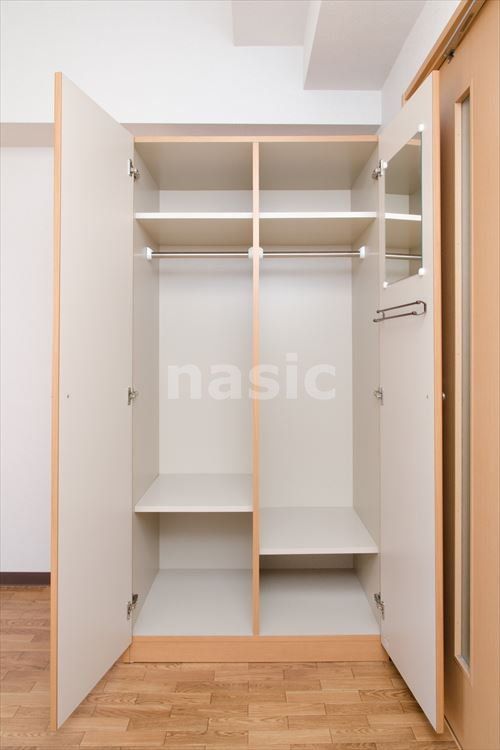 収納　クローゼット