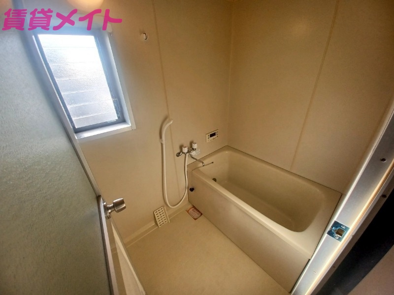 バス・シャワールーム　同型参考写真