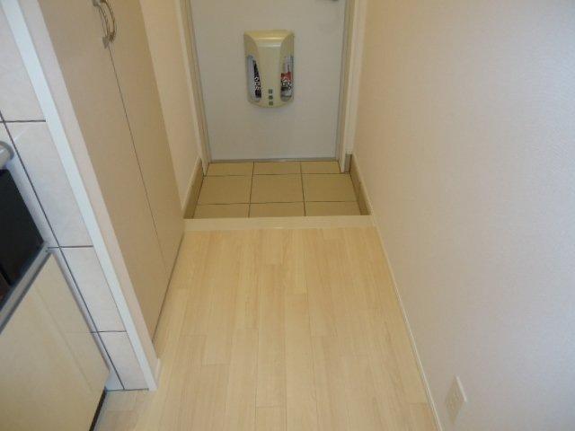 バルコニー　玄関