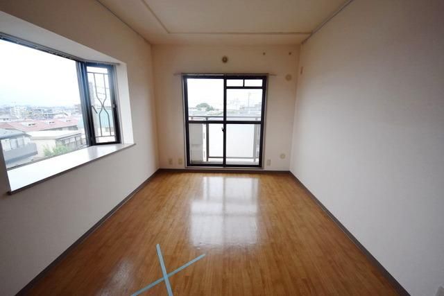 その他部屋・スペース　★7帖の2面採光の明るいお部屋です★