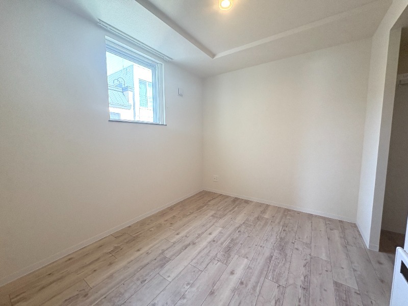 その他部屋・スペース　明るい洋室