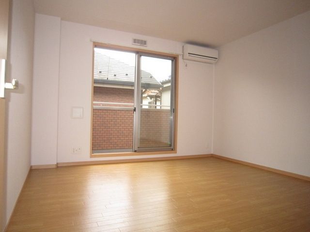 居室・リビング　別部屋参考写真