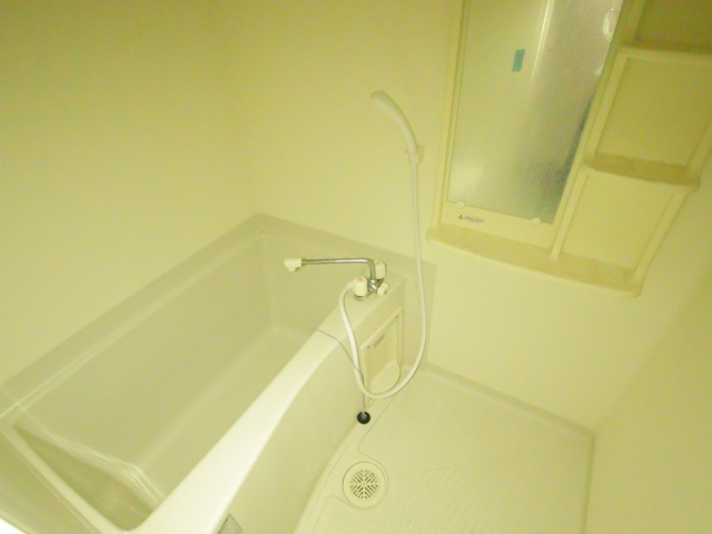 バス・シャワールーム　※別室の参考写真の為、現況優先です。