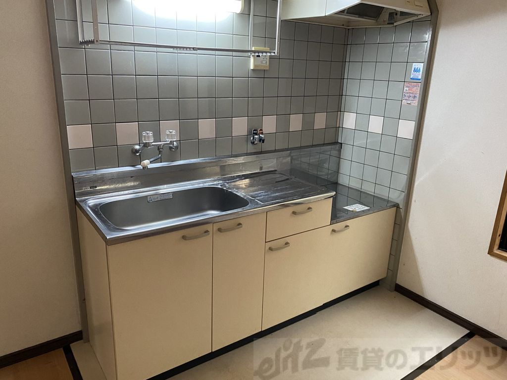 キッチン　キッチン