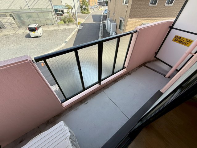 バルコニー　バルコニーがあります