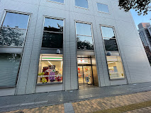 コンビニ　セブンイレブン 文京小石川播磨坂店（コンビニ）まで312m