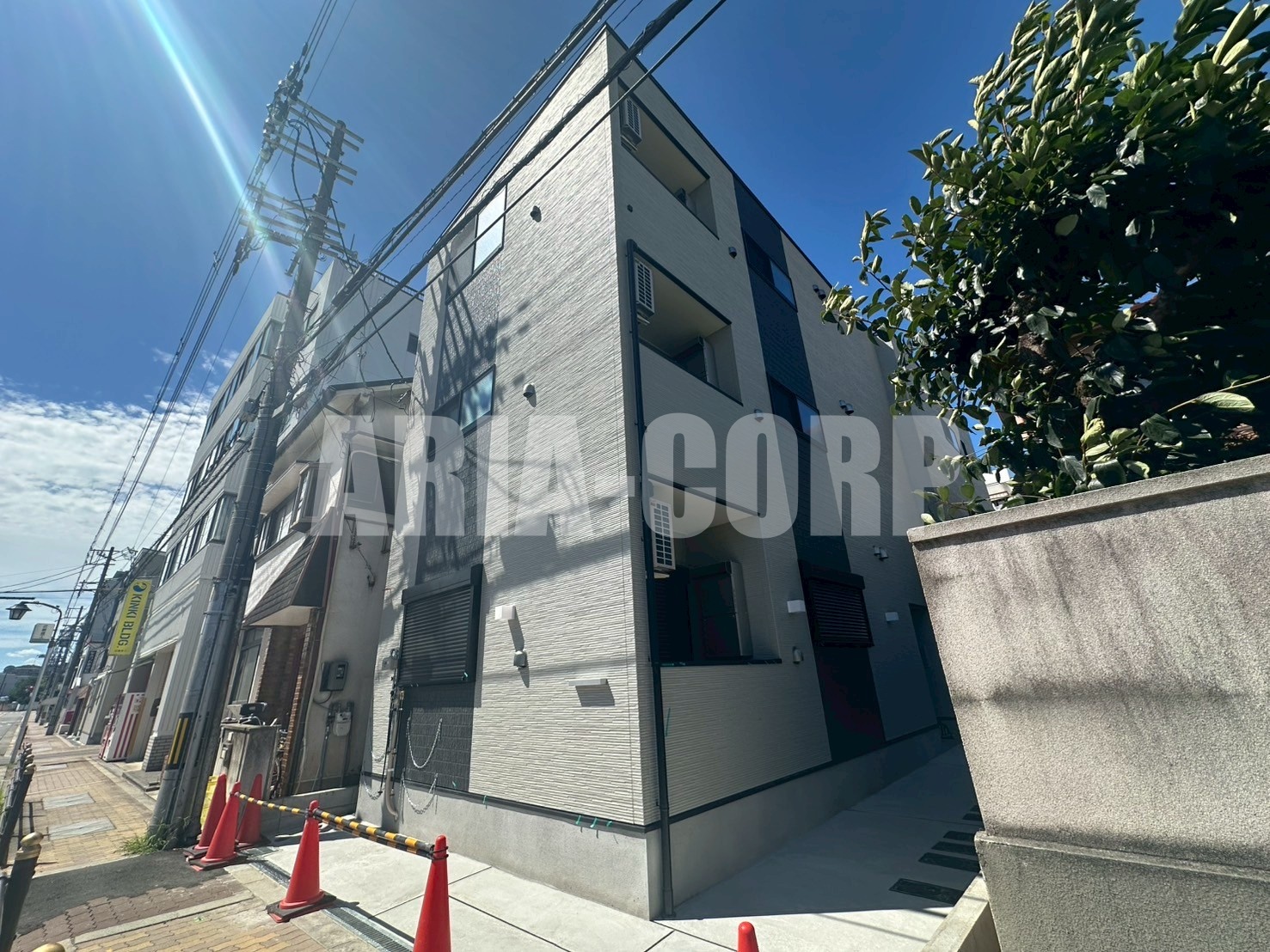 建物外観　2025年完成、大手ハウスメーカー施工のデザイナーズアパート