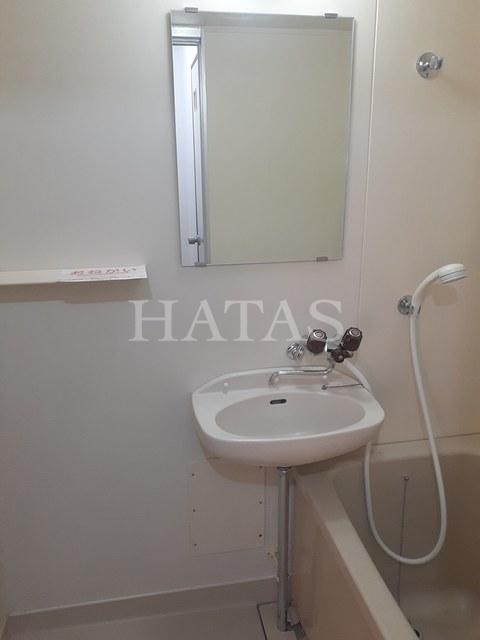 洗面設備　同物件別部屋です。
