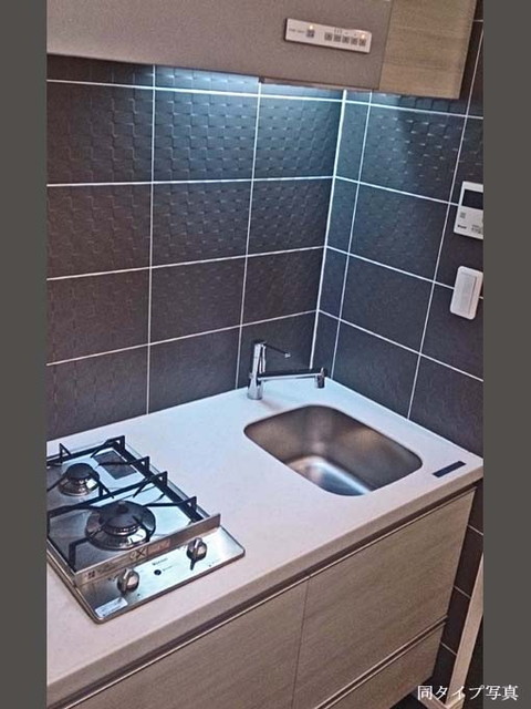 キッチン　コンパクトなキッチンで掃除もラクラク