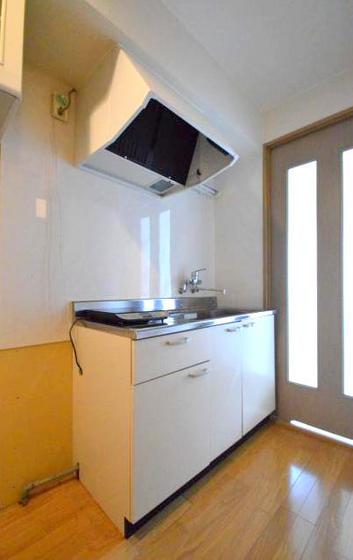 キッチン　１口ＩＨコンロ付き♪火事の心配もありません♪