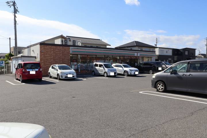 コンビニ　セブン－イレブン岐阜領下２丁目店（コンビニ）まで324m