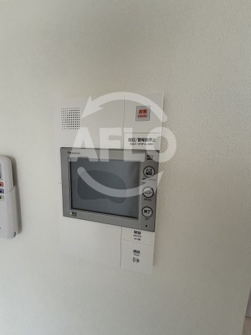 セキュリティ　アドバンス大阪クラージュ　モニター付きインターホン