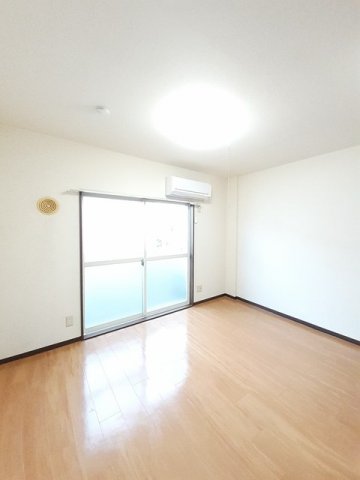 居室・リビング　内装も気になるポイント