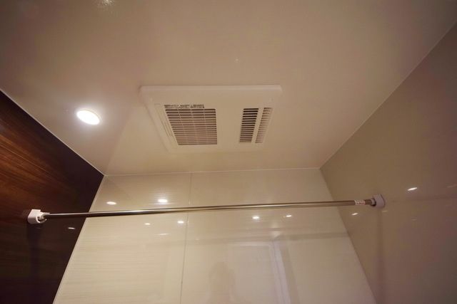 その他　★浴室乾燥機付き★