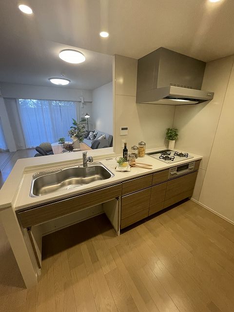 キッチン　モデルルーム仕様（家具、家電、小物はつきません）