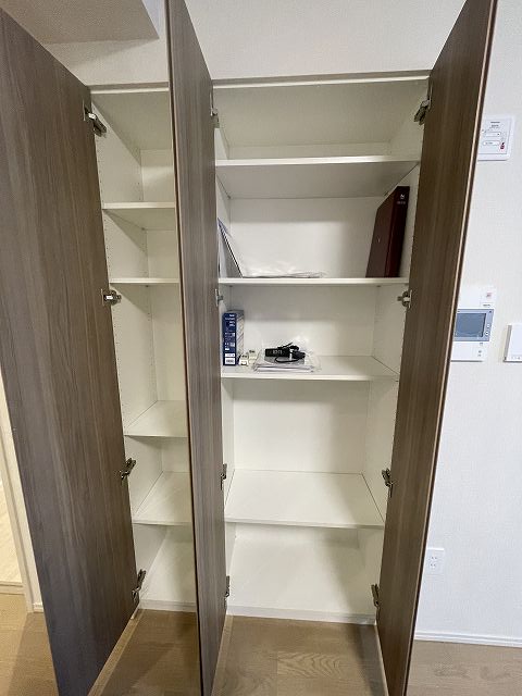 収納　小物は付きません