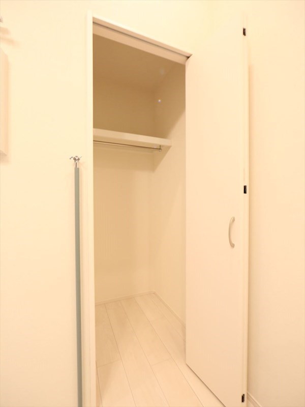 収納　クローゼット（収納充実してます）