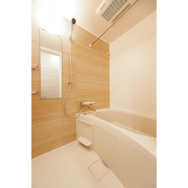 バス・シャワールーム　※写真は同タイプ住戸です。