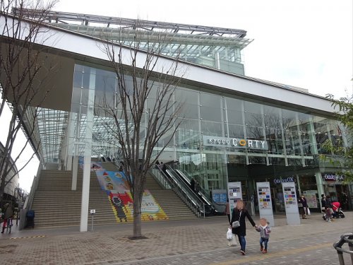 ショッピングセンター　経堂コルティ（ショッピングセンター）まで218m