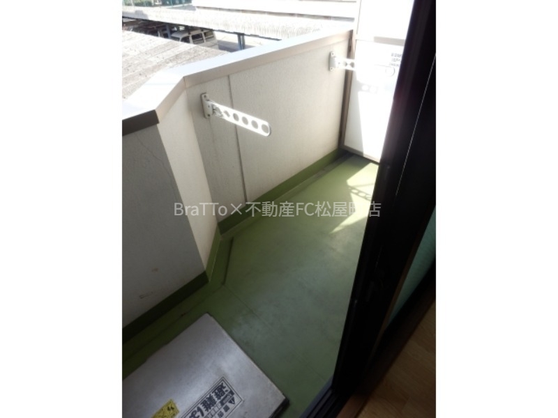 バルコニー　バルコニー