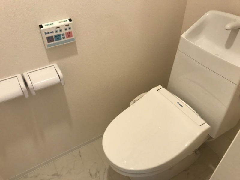 トイレ　図面と現状に相違がある場合には現状を優先