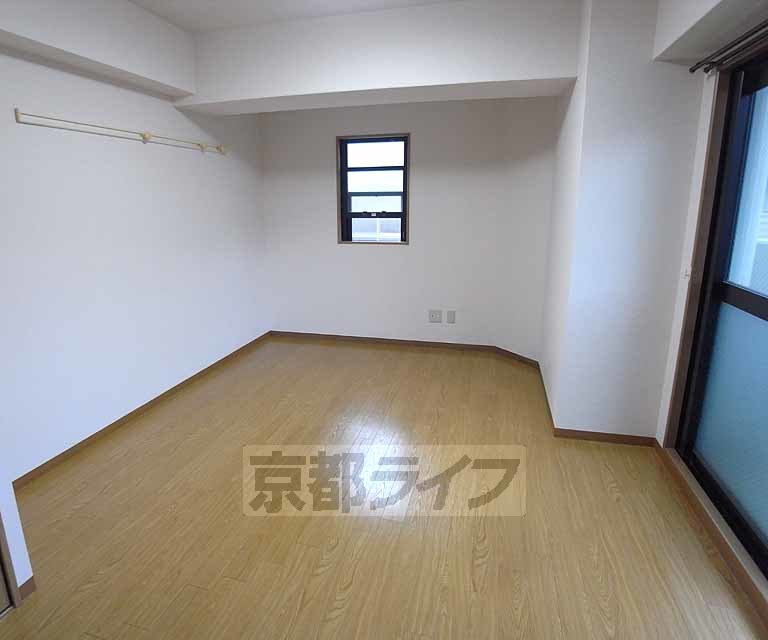 居室・リビング　お部屋です