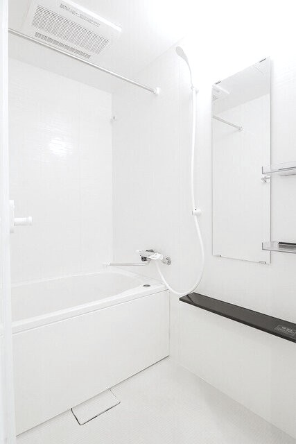 バス・シャワールーム　風呂