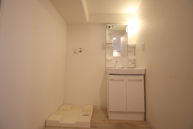 洗面設備　※別号室の参考写真の為、現状優先です。