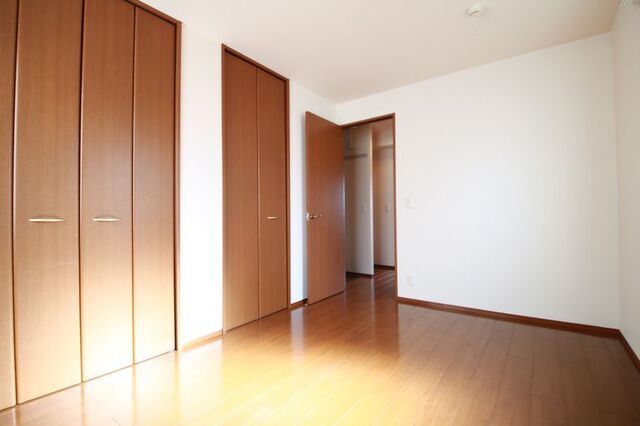 居室・リビング　※別室の参考写真の為、現況優先です。