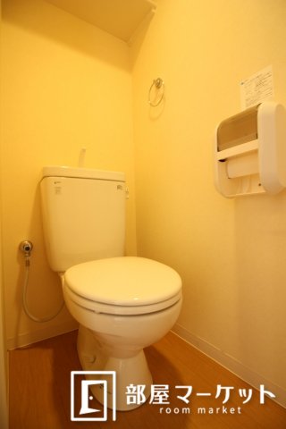 トイレ　同型タイプ