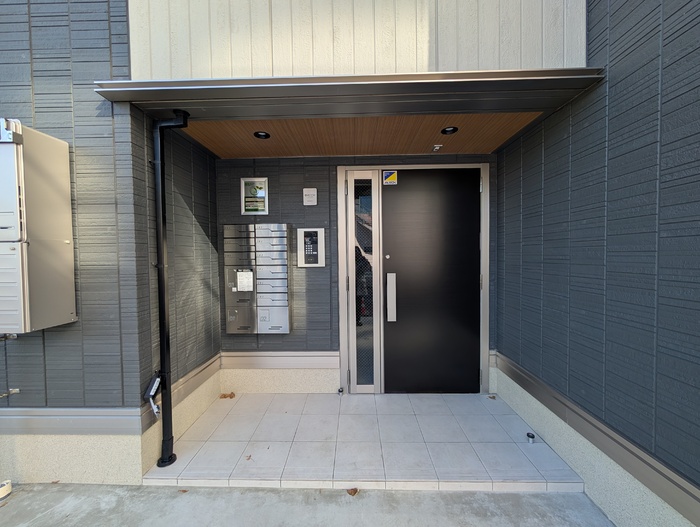 エントランス　建物の内部です