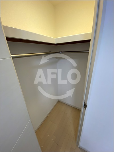 収納　クラウンハイム北心斎橋フラワーコート　ウォークインクローゼッ