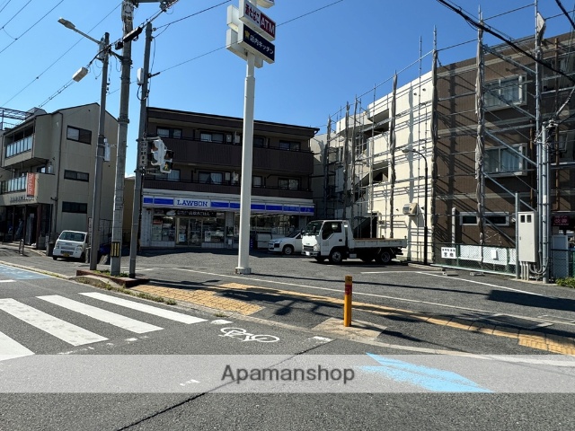コンビニ　ローソン枚方甲斐田店（コンビニ）まで755m