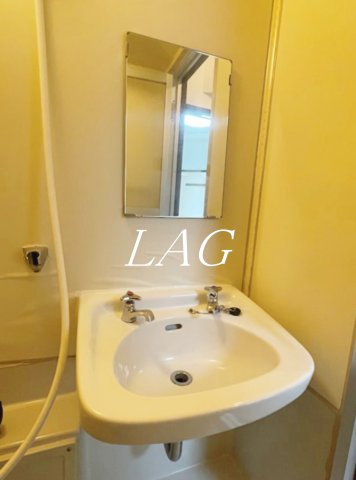 洗面設備　洗面台です。