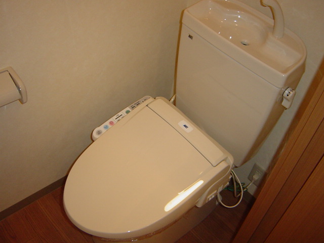 トイレ　シャワー付トイレ