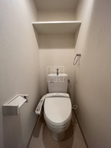 トイレ　エステムコート難波センチュリオ　温水洗浄便座