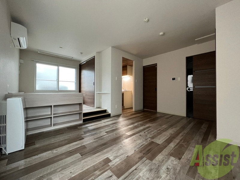 居室・リビング　広くてキレイなお部屋が広がっていて、充実した生活が送れそう。