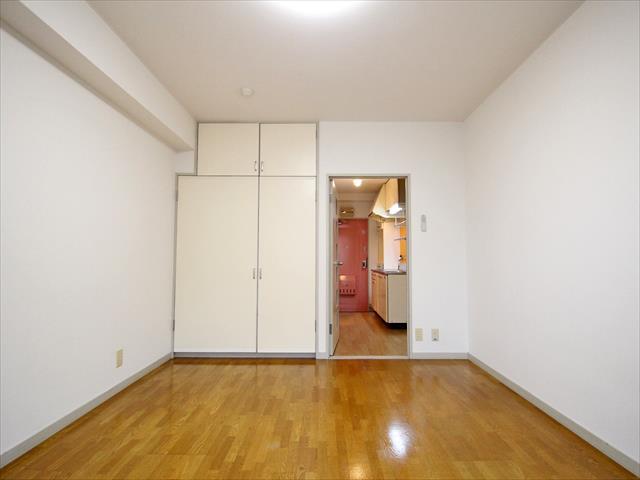 洗面設備　松山市平和通　平和コーポ　リビング