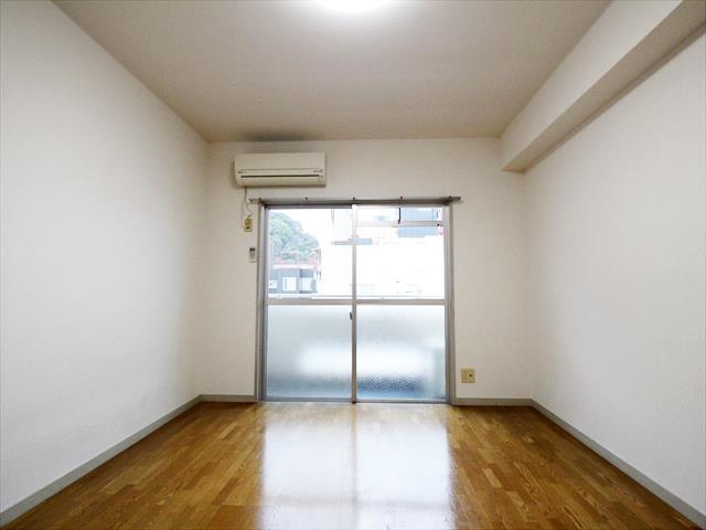 トイレ　松山市平和通　平和コーポ　リビング