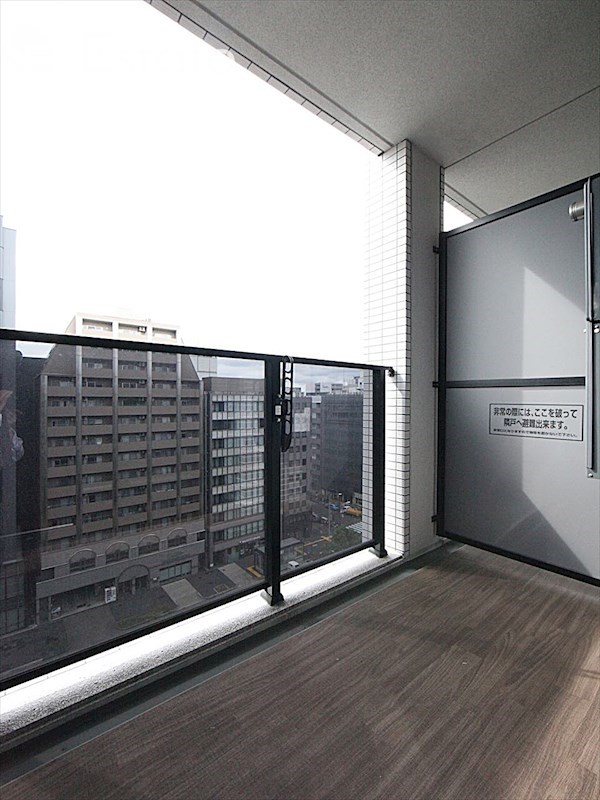 バルコニー　バルコニー