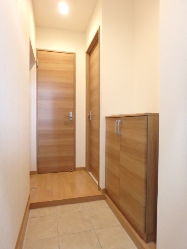 玄関　図面と現状に相違がある場合には現状を優先