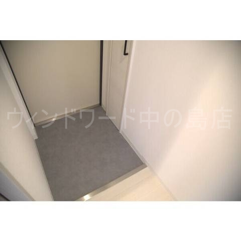 玄関　詳細は、ウィンドワード中の島店までご相談下さい。