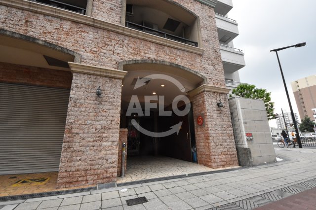 エントランス　ヴィレッジリバー天神橋　エントランス